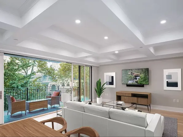 184 East 64th Street image 1 of 21