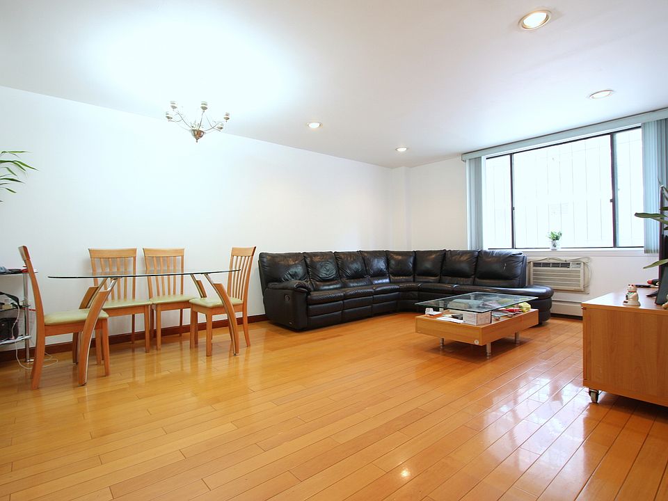 1st image of 291 Cherry St APT A1