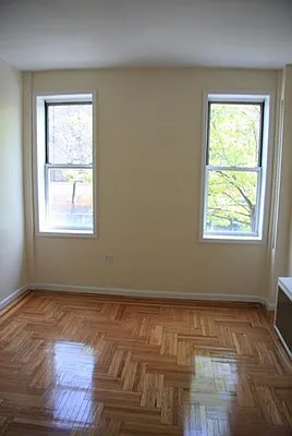 Rented by Lang Realty LLC | media 10