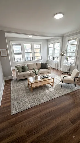 196 Isabella Ave #1 Photo 1