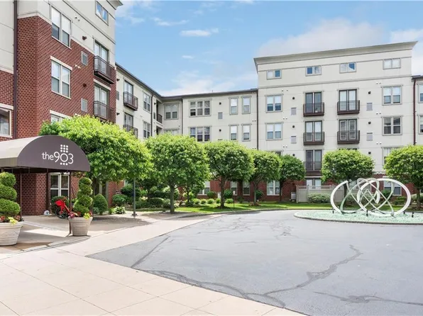 1000 Providence Pl APT 123, Providence, RI 02903