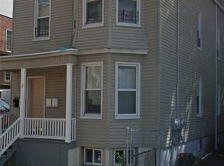 9 Breakenridge Ter, Irvington, NJ 07111