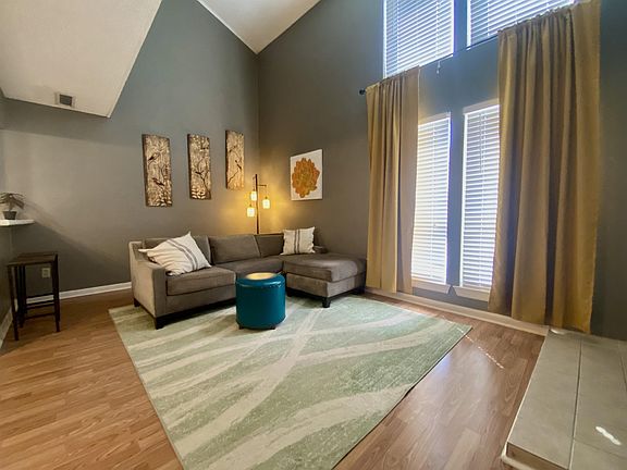 2nd image of 1714 Port Oak Pl Unit 1714