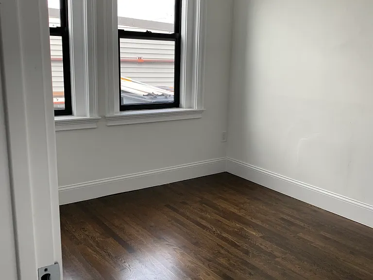 7-15 School St #6 — Photo 11