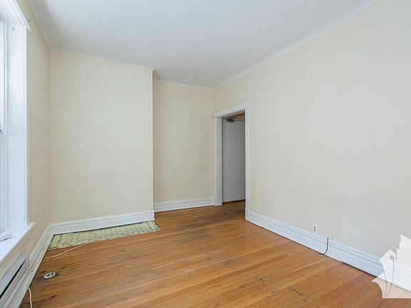 3rd image of 428 W Belden Ave #Fl7