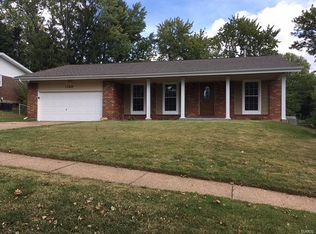 11678 Galba Dr, Florissant, MO 63033