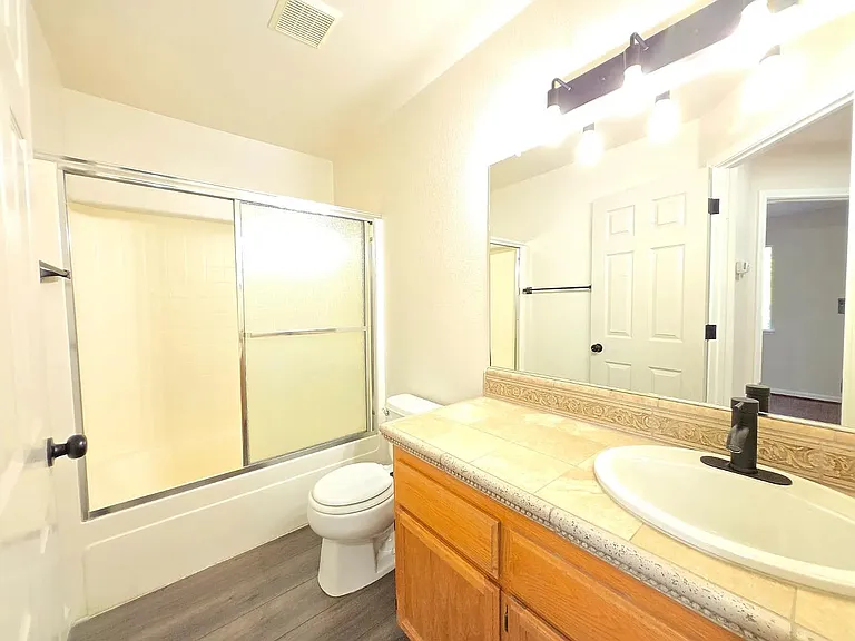 3057 Courtside Dr — Photo 13