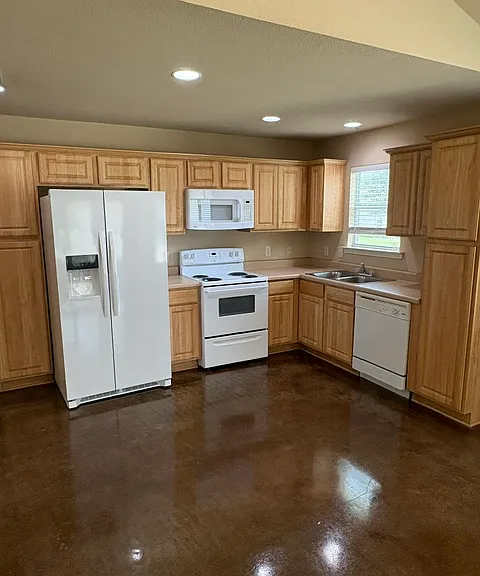 281 Springs Hill Cir — Photo 4