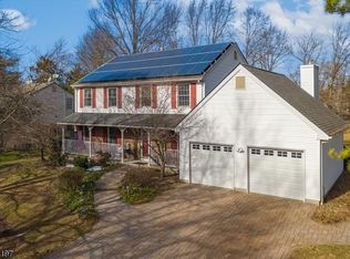 3 London Pl, Somerset, NJ 08873