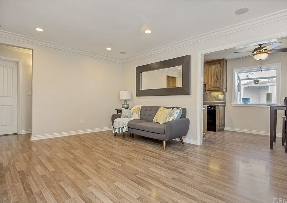 1st image of 660 S Glassell St APT 111