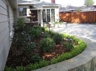 332 Hedge Rd, Menlo Park, CA 94025