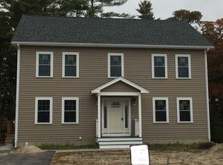 34 Fieldstone Ln, Marion, MA 02738