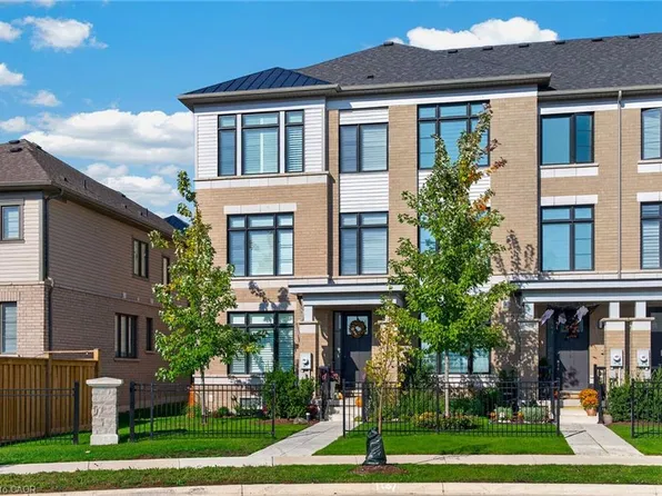 26 Freedom Cres, Hamilton, ON L0R 1W0