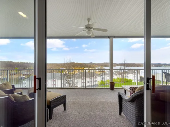 712 Summer Place Dr #1B, Camdenton, MO 65020