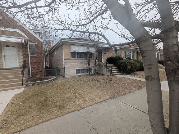 2nd image of 4449 N Narragansett Ave