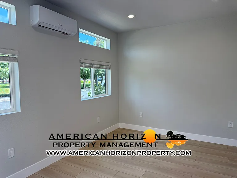 6597 Laurel Crest Cir #A — Photo 3