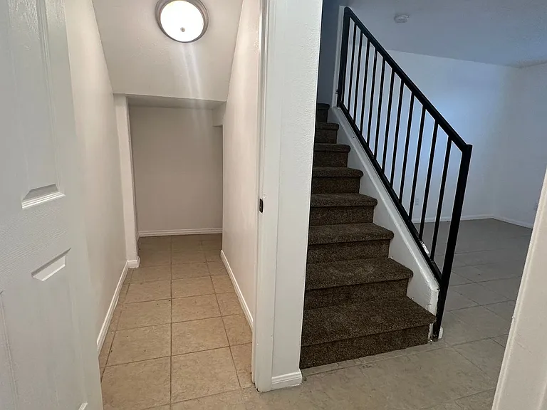 9548 Sally Ave — Photo 25