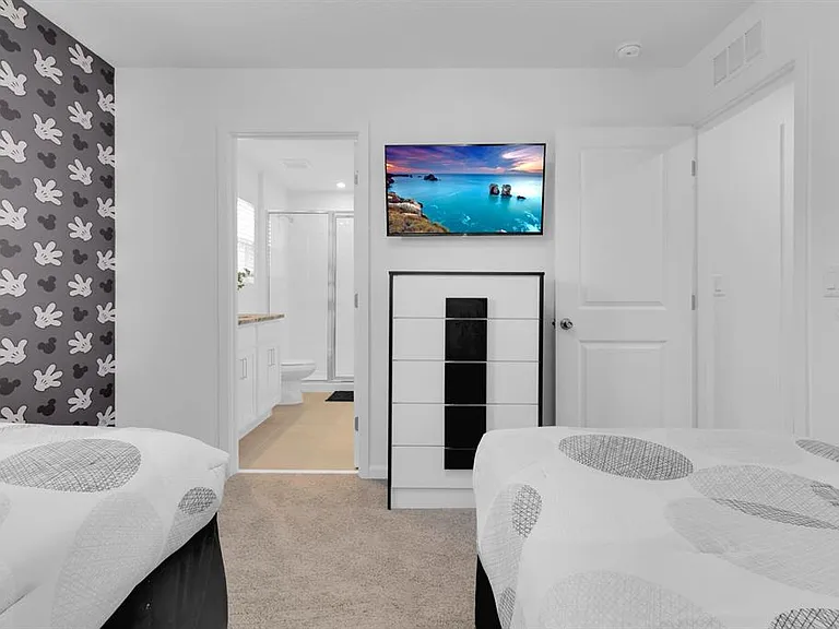 2312 Zaballina Pl — Photo 7