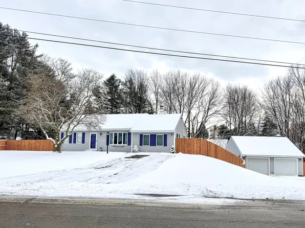 6 Woodside Drive, Scarborough, ME 04074