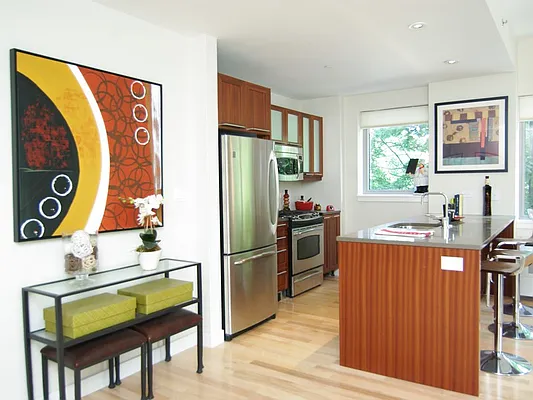 Sold by Sotheby's International Realty | media 10