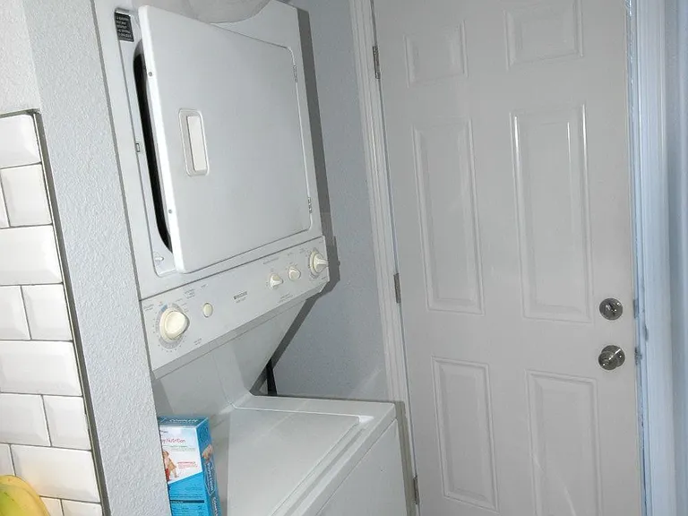 5203 Gordon Dr #5203 — Photo 9