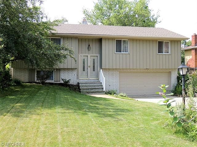 1st image of 4766 Wolff Dr