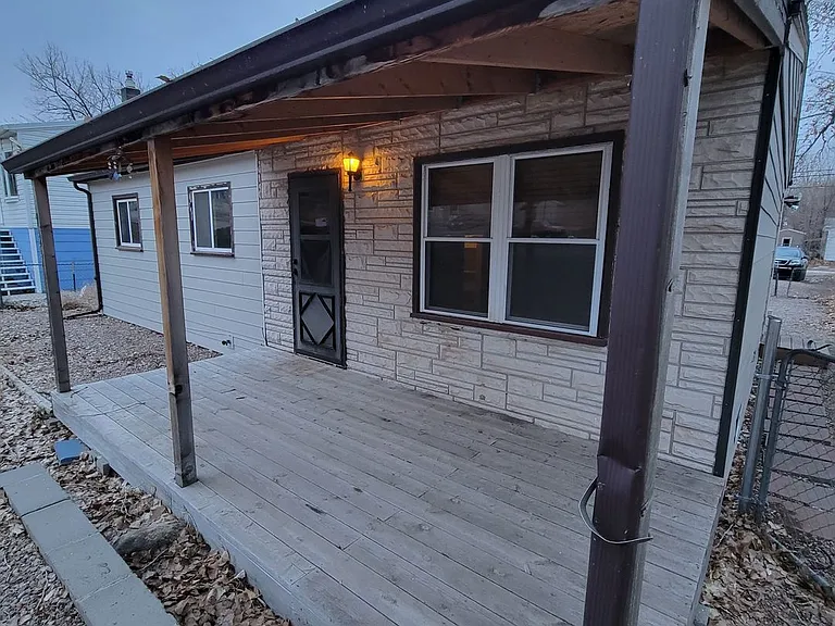 927 Blaine Ave — Photo 14