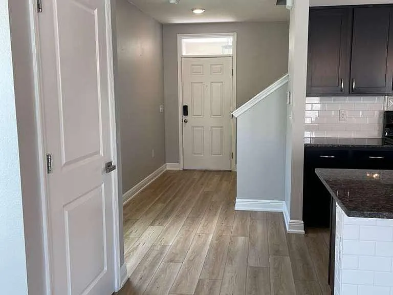 32627 Abby Lax Ln — Photo 5