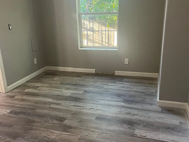 6741 Hooker St — Photo 2