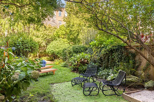 Sold by Corcoran | media 17