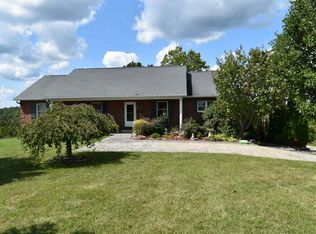 685 Grassy Run Rd, Williamstown, KY 41097