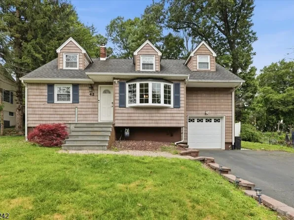 42 Virginia Ave, Jefferson Twp., NJ 07849