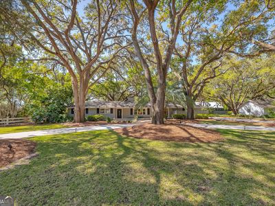 20 Frederica Oaks Ln, Saint Simons Island, GA, 31522