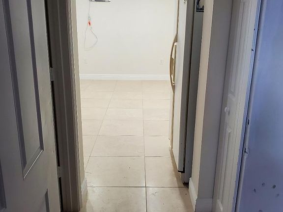 Nice private entrance