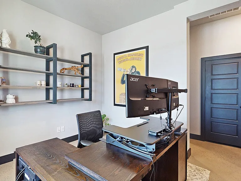 2504 Lazy Dog Ln — Photo 23