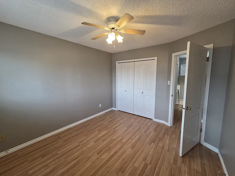 5117 41st Ave — Photo 2