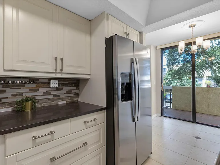 2930 SW 87th Ter #1814 — Photo 11