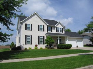 4801 N Brookshire Dr, Appleton, WI 54913