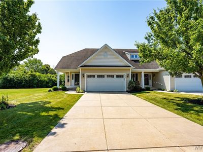 4703 Mosey Ln, Blasdell, NY, 14219