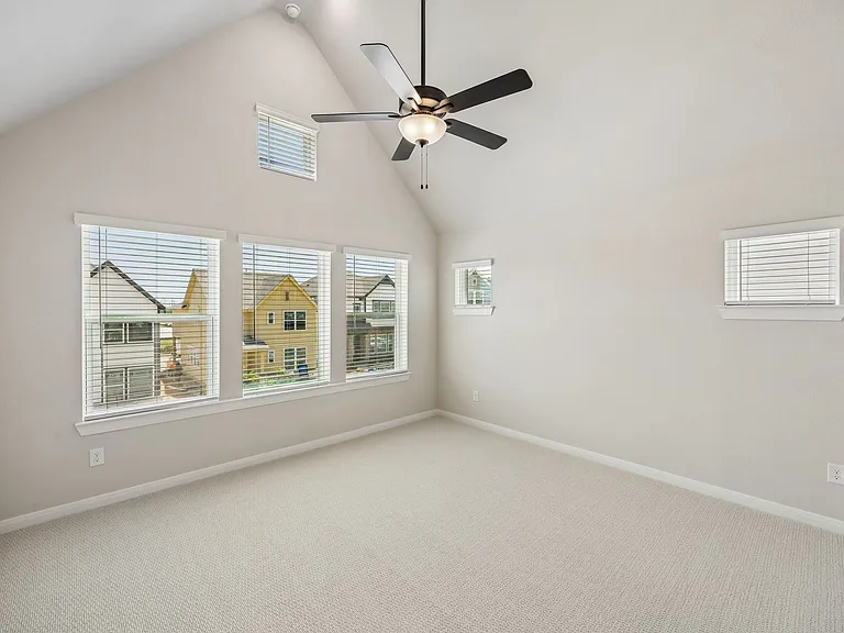 4816 Maxwell Dr — Photo 20