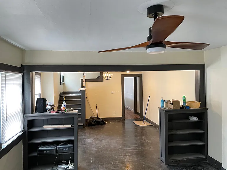 3850 N College Ave — Photo 10