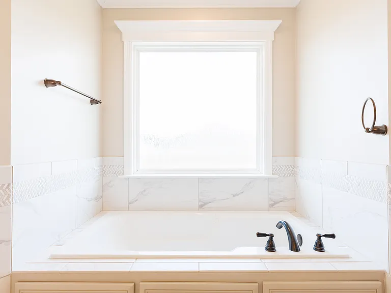 3817 Cutshaw Trl — Photo 23