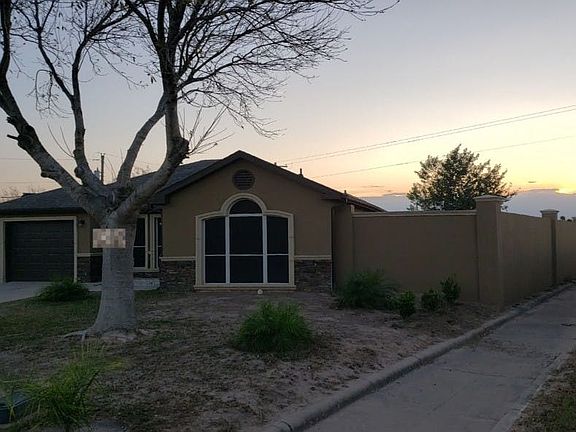 2nd image of 238 Pino St
