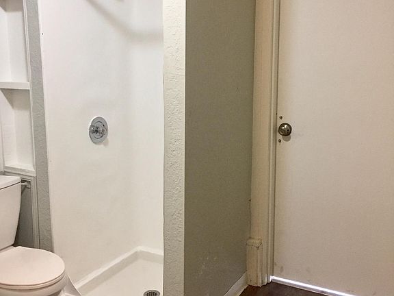 5th image of 715 Yakima Ave APT 7