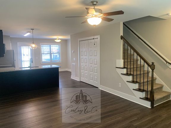 5th image of 343 S Church St #45
