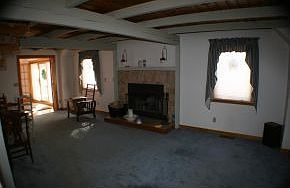 4th image of 121 Sundorf St
