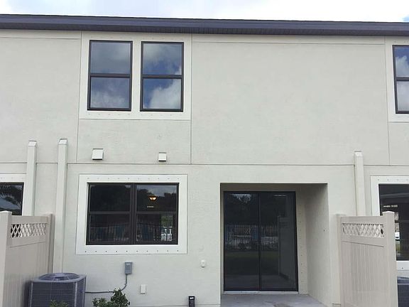 Located on 0082 in Creekwood Townhomes in Bradenton, FL