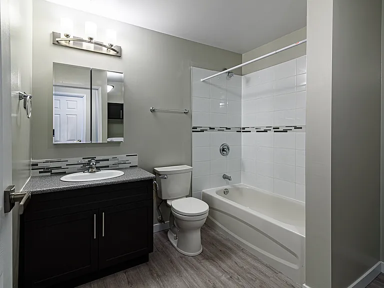 5 Lake Crest Rd — Photo 10