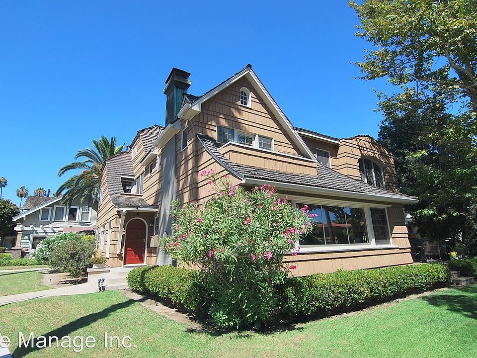 1st image of 2801 E 2nd St