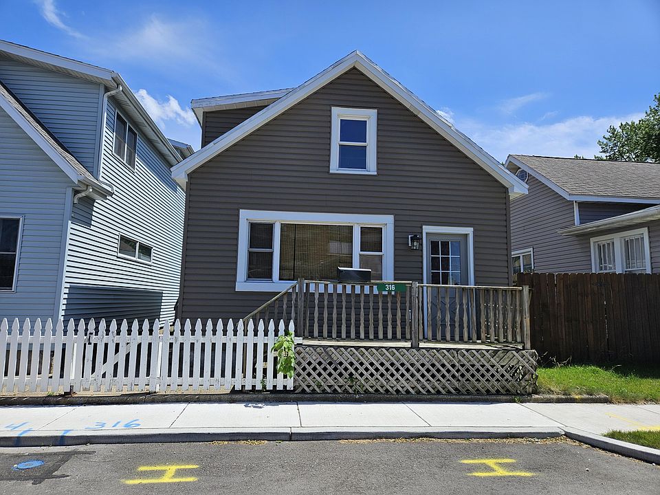 1st image of 316 W 11th St